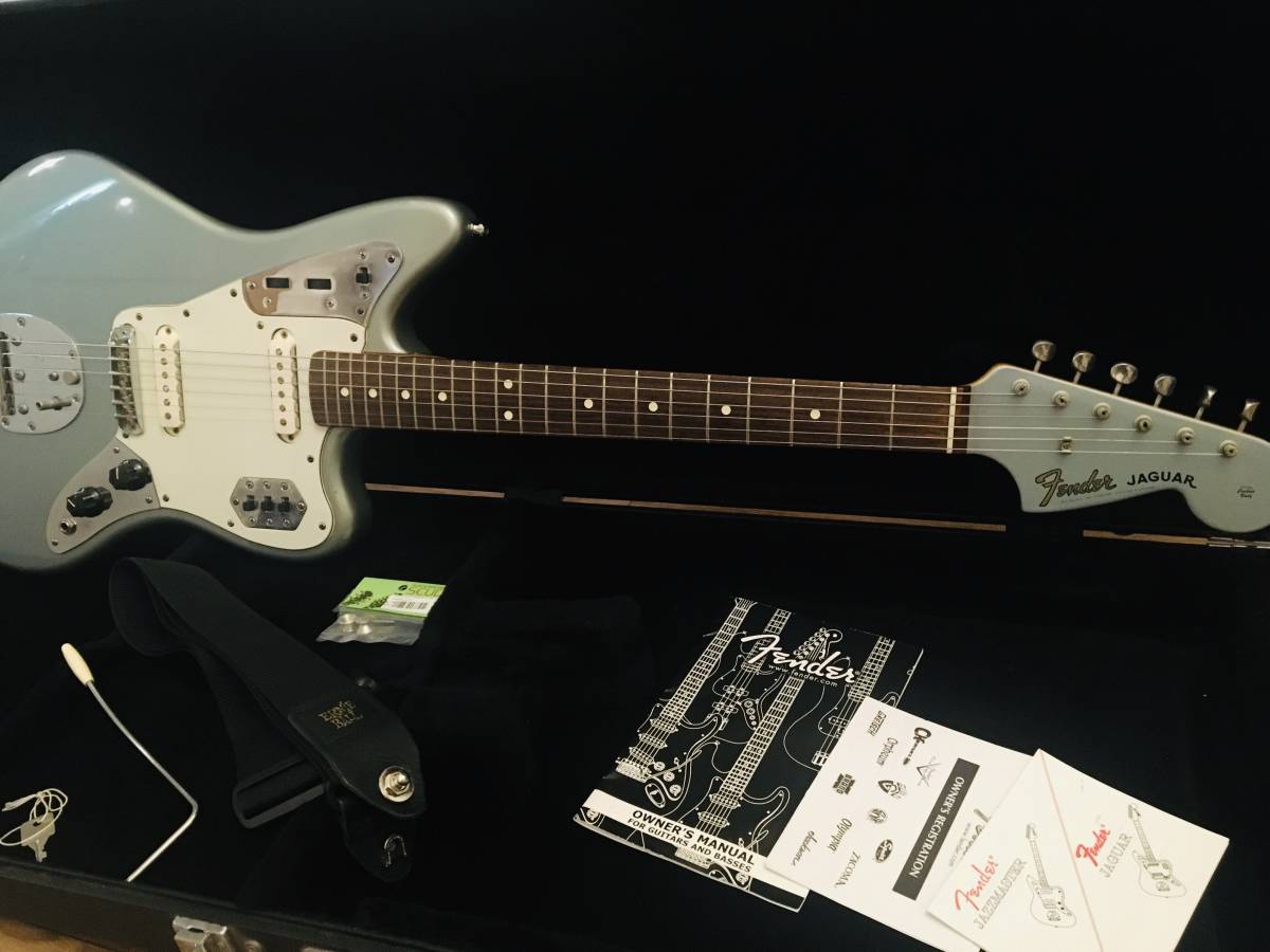 希少カラー Fender USA JAGUAR 62 フェンダー ジャガー ブルー グレー メタリック ギター 中古】Fender USA FSR '62 Jaguar レアカラー”アイスブルー