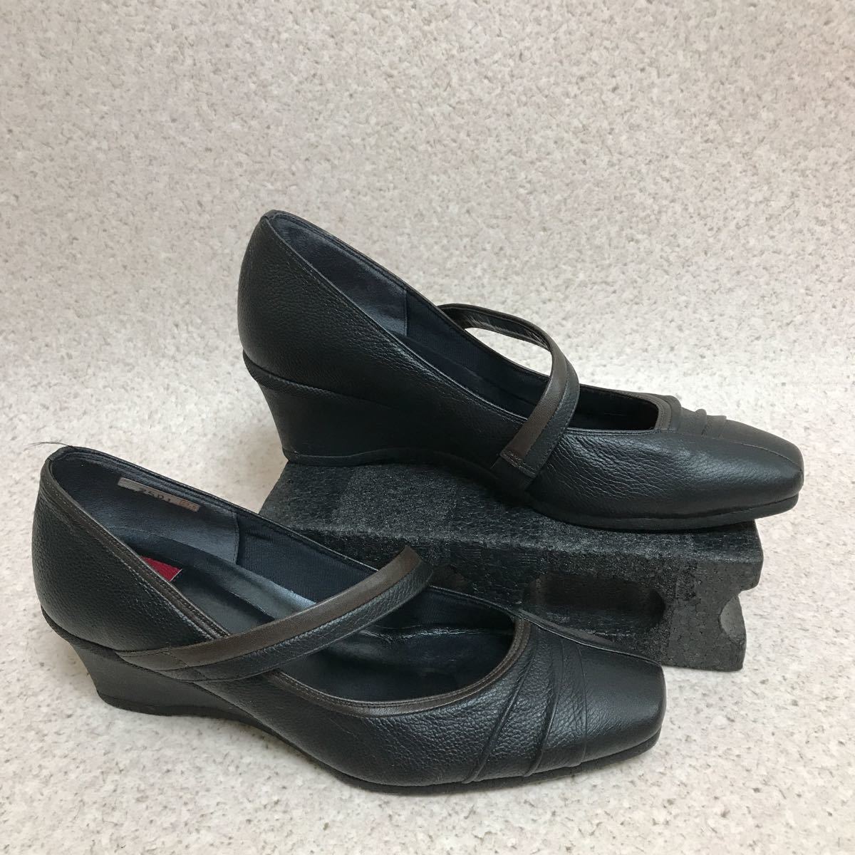 D0663 美品 Herb ハーブ レディース パンプス 黒 ブラック 23 5cm 婦人靴 太めヒール の落札情報詳細 ヤフオク落札価格情報 オークフリー スマートフォン版