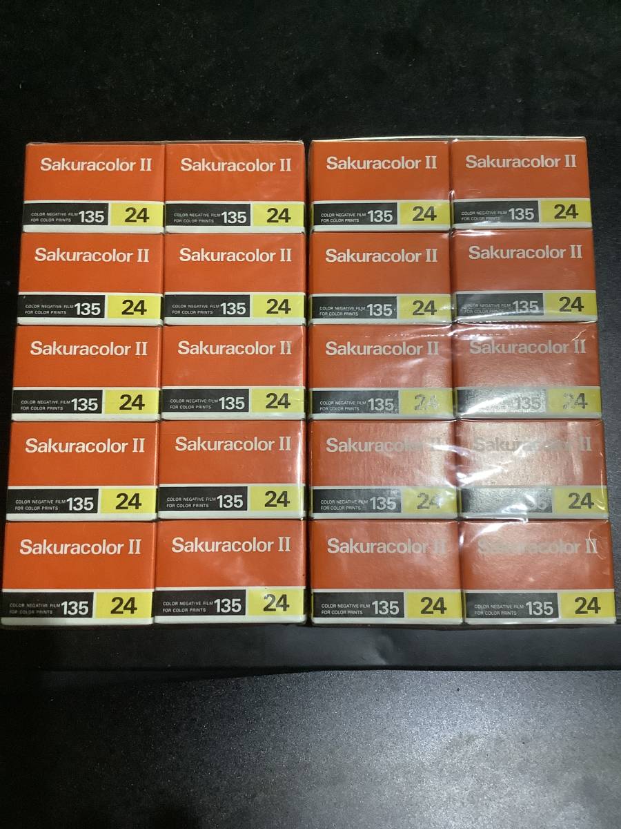 【新品】Sakuracolor Ⅱ サクラカラーⅡ フィルム 135 24枚撮り 20個 有効期限切れ 送料無料 No1の落札情報詳細 - ヤフオク落札価格検索 オークフリー