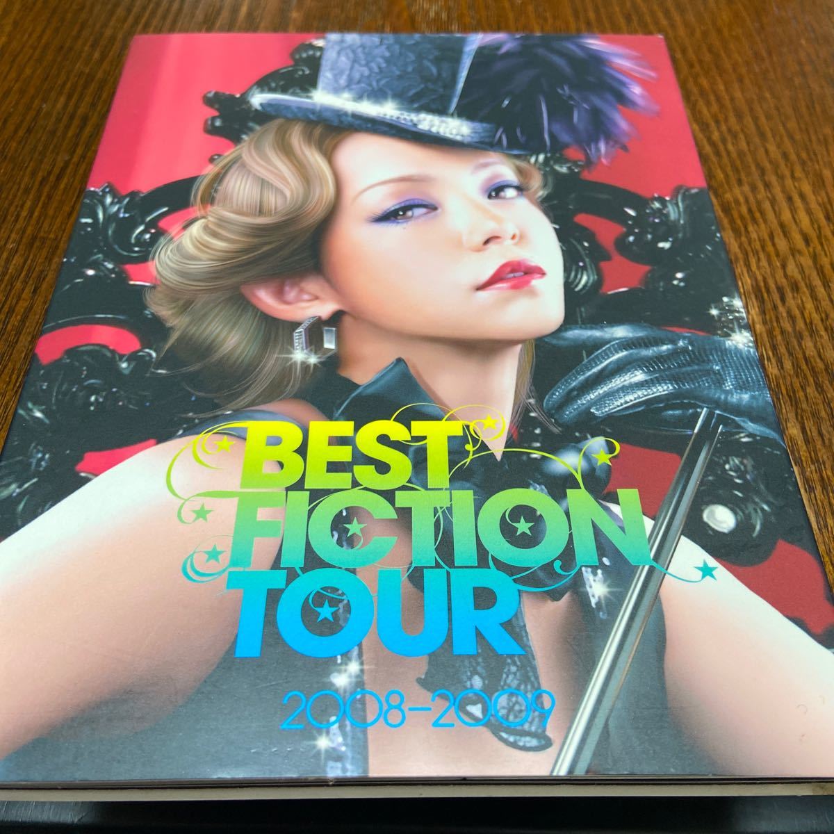 即決 美品 安室奈美恵 Best Fiction Tour 08 09 の落札情報詳細 ヤフオク落札価格情報 オークフリー スマートフォン版