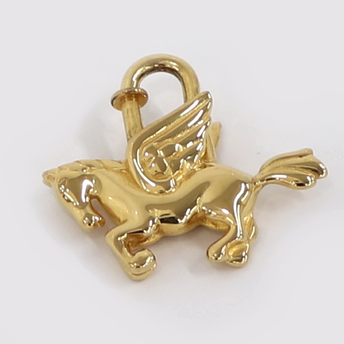 中古 エルメス カデナ バッグチャーム ペガサス ゴールド メタル 1993年限定 の落札情報詳細 ヤフオク落札価格情報 オークフリー スマートフォン版