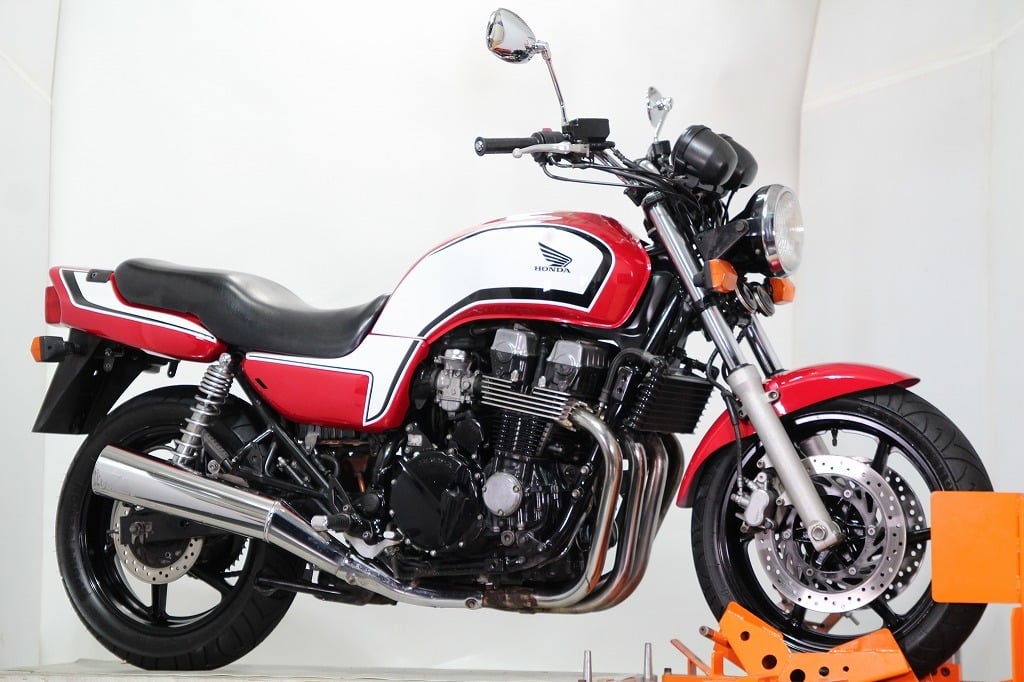 Cb750 Rc42 外装キレイ 教習車ベース 完成検査証 タイヤバリ山 赤白 ノーマル Cbxカラー 初心者 女性必見 絶版 名車 大阪 の落札情報詳細 ヤフオク落札価格情報 オークフリー スマートフォン版