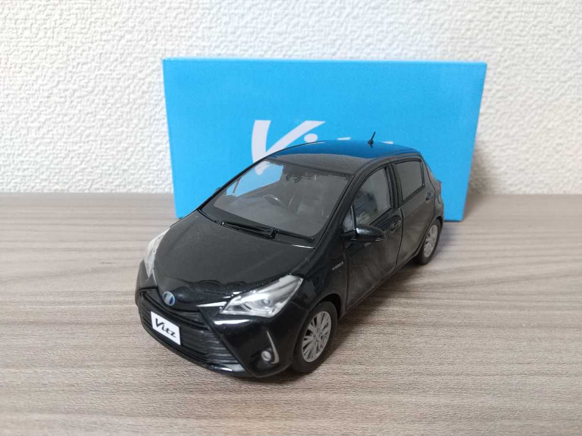 非売品】トヨタ ヴィッツ カラーサンプルミニカー Amazon | トヨタ 1