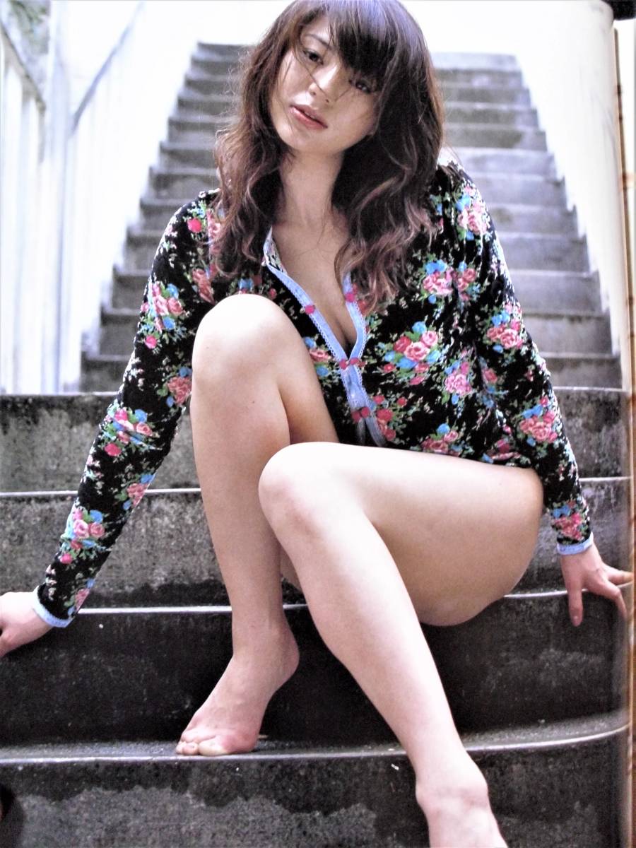 希少 井川遥 カード テレカ テレホンカード 井川遥 週刊ポスト EA009