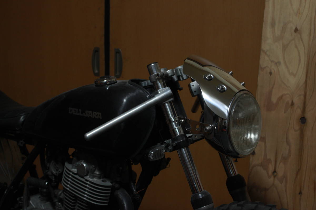 アルミ メーターバイザーTYPE2 ストレート 7インチ SR400