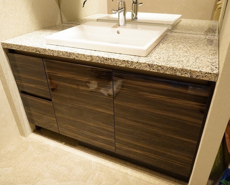 リクシル PVT-750FVT/H 洗面化粧台 未使用