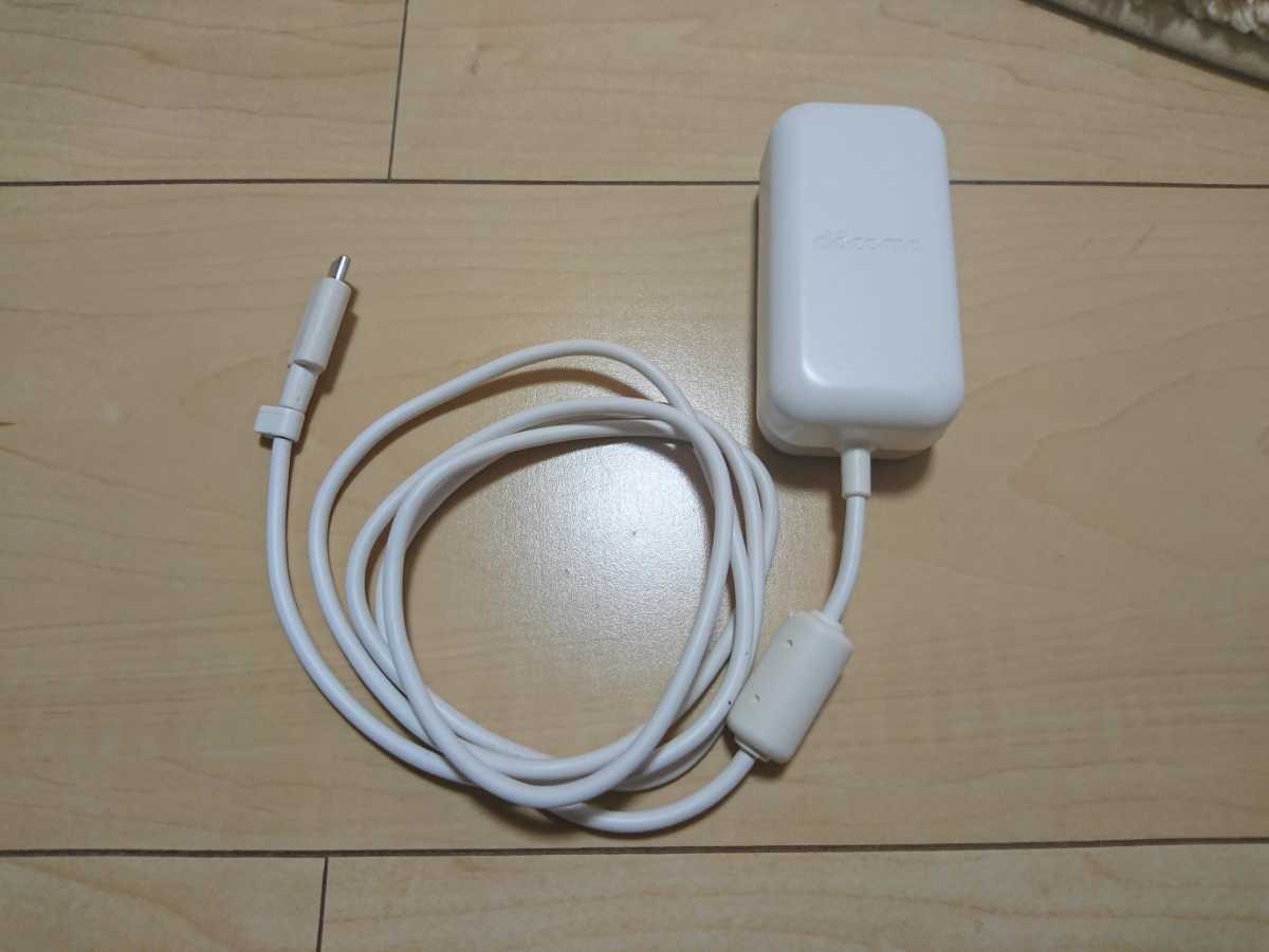 Nttドコモ純正 Acアダプタ07 Usbタイプc の落札情報詳細 ヤフオク落札価格情報 オークフリー スマートフォン版