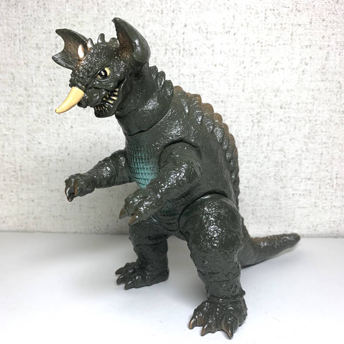 ゴジラ怪獣ソフビ　ガバラ　リペイント完成品 ゴジラ怪獣ソフビHG ゴジラ ミニラ リペイント完成品 ゴジラ特撮