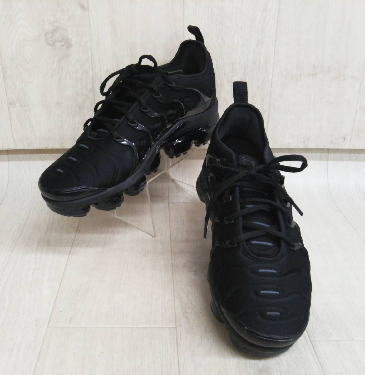 NIKE ナイキ AIR VAPORMAX PLUS エア ヴェイパーマックス プラス