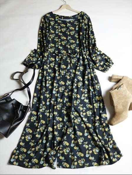 中古 アーバンリサーチkbf 前後で着れる 秋花柄 ロングミモレ丈フレアシャツワンピース の落札情報詳細 ヤフオク落札価格情報 オークフリー スマートフォン版