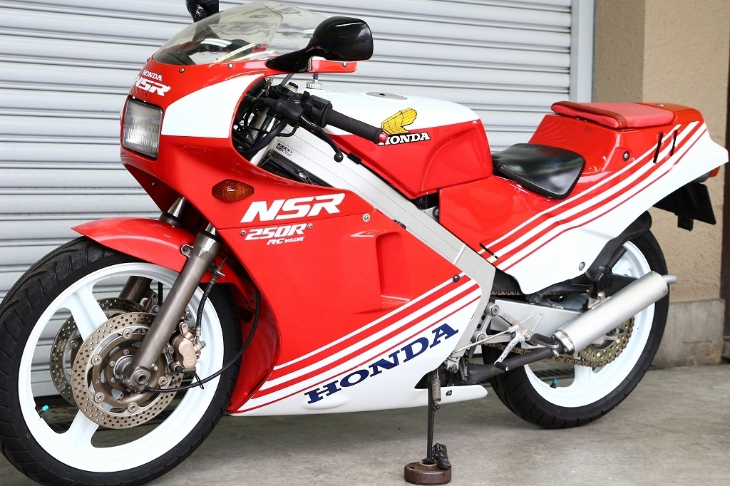 Nsr250r 赤テラ フルノーマル Mc16 純正フルカウル ノーマル車両 コレクション車両 ローンok Mc18 Mc21 Mc28 ローンok の落札情報詳細 ヤフオク落札価格情報 オークフリー スマートフォン版