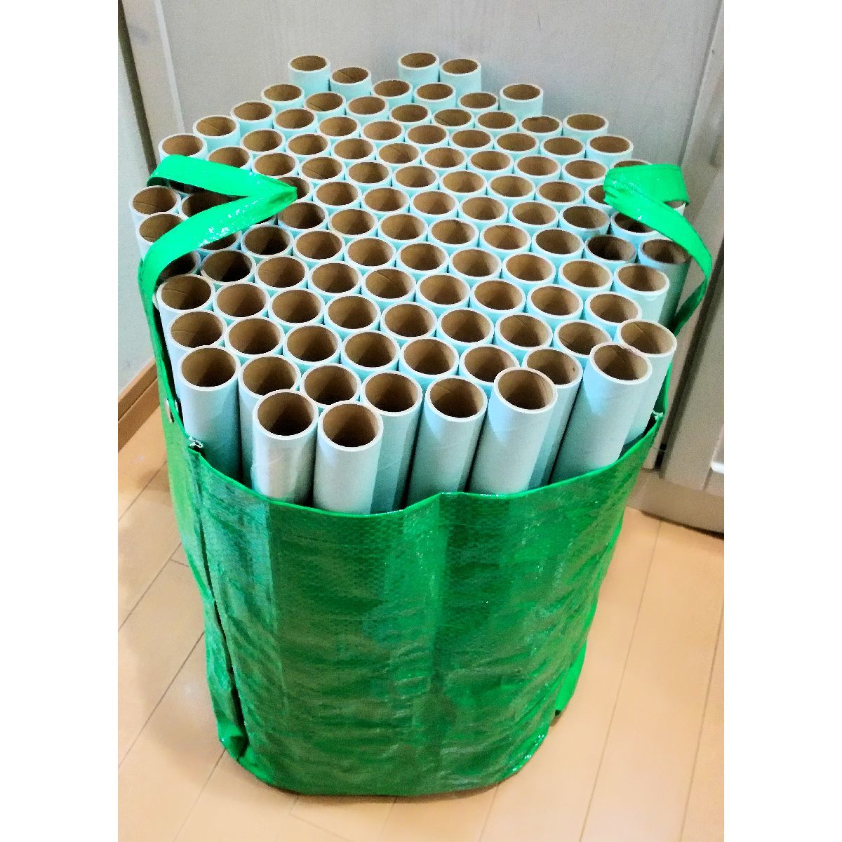 ロング 長い ラップ芯 しん 紙管 紙筒 Diy 工作 図工 アート 夏休み 冬休み 自由研究 すのこ 簀子 スノコ まとめて 大量 1本以上 46 の落札情報詳細 ヤフオク落札価格情報 オークフリー スマートフォン版
