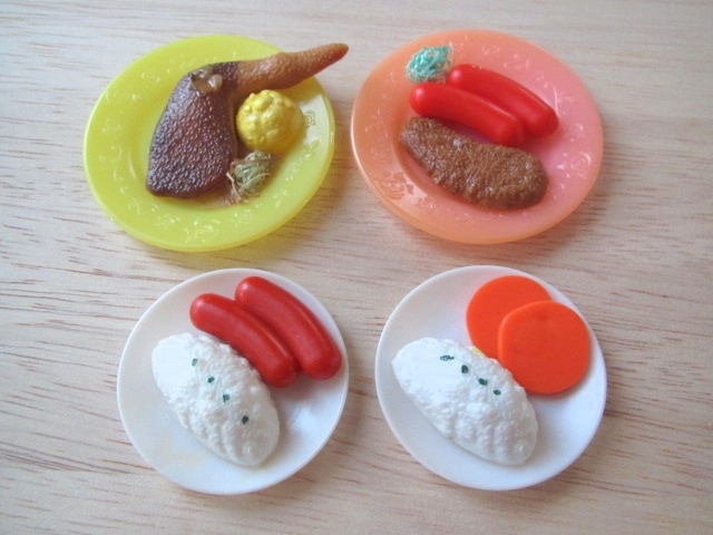 想像を超えての レア 昭和レトロ 昔のリカちゃんグッズ他 ままごとお食事セットスーパーマーケット ラッピング無料 Www Nigerianbanker Com