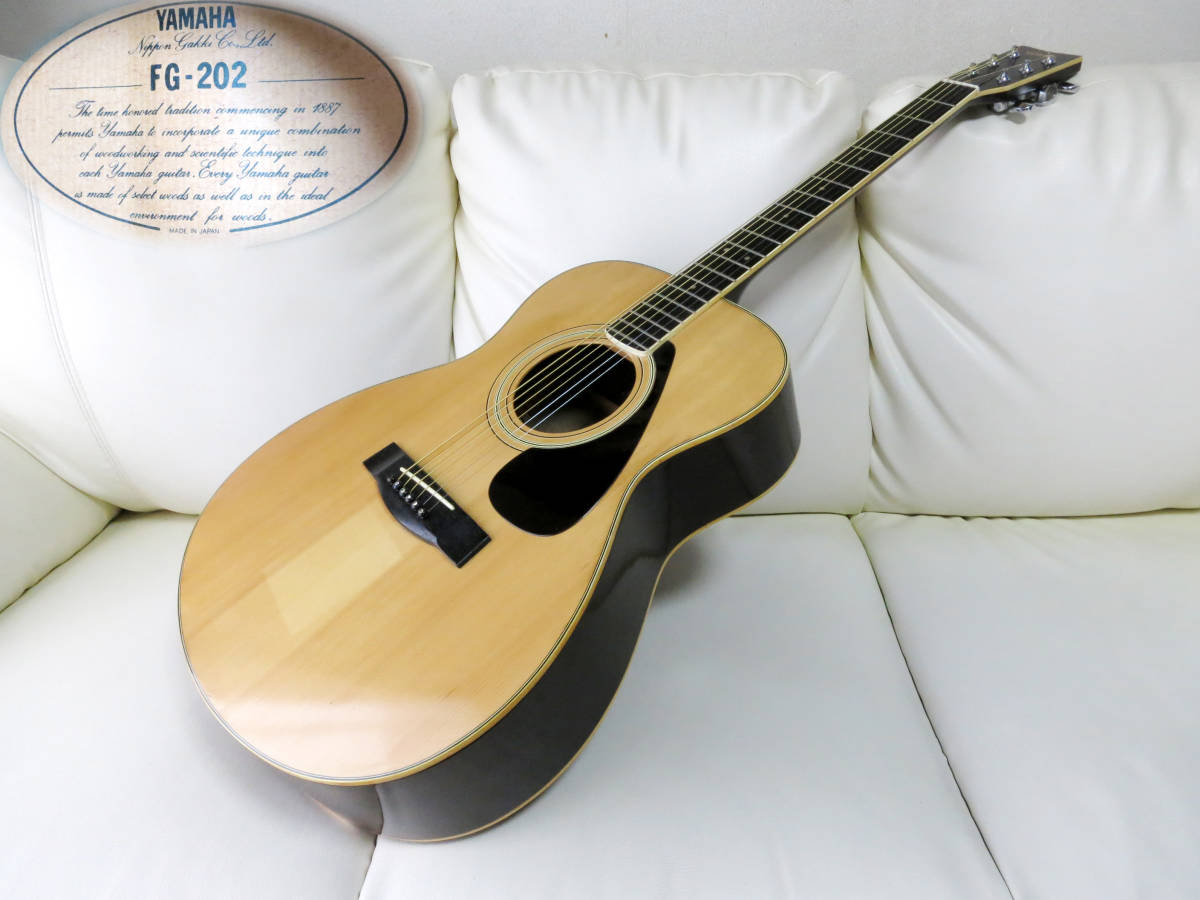 ◇YAMAHA FG-202 