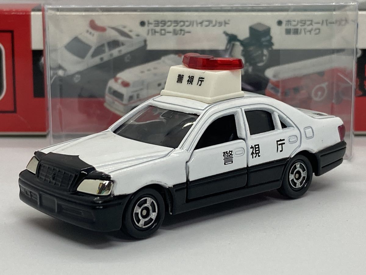 トミカ改】トヨタ・220系 クラウン 警らパトロールカー 警察車両