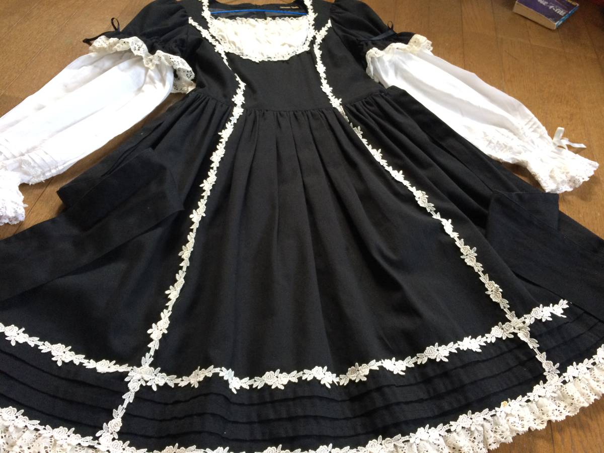 イノセントワールドのワンピース 白黒 袖取り外し可能 日本製 古い 難有 の落札情報詳細 ヤフオク落札価格情報 オークフリー スマートフォン版