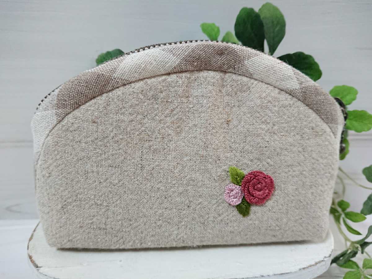 新品 ハンドメイド 花の手刺繍 イニシャル N 入りコスメポーチ 手作り メイク道具 サニタリー 文房具入れに プレゼントにも バラかすみ草 の落札情報詳細 ヤフオク落札価格情報 オークフリー スマートフォン版