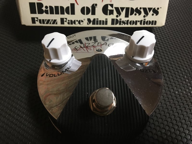 Fuzz Face Dunlop Jimi Hendrix Band Of Gypsys FFM6 Mini Review