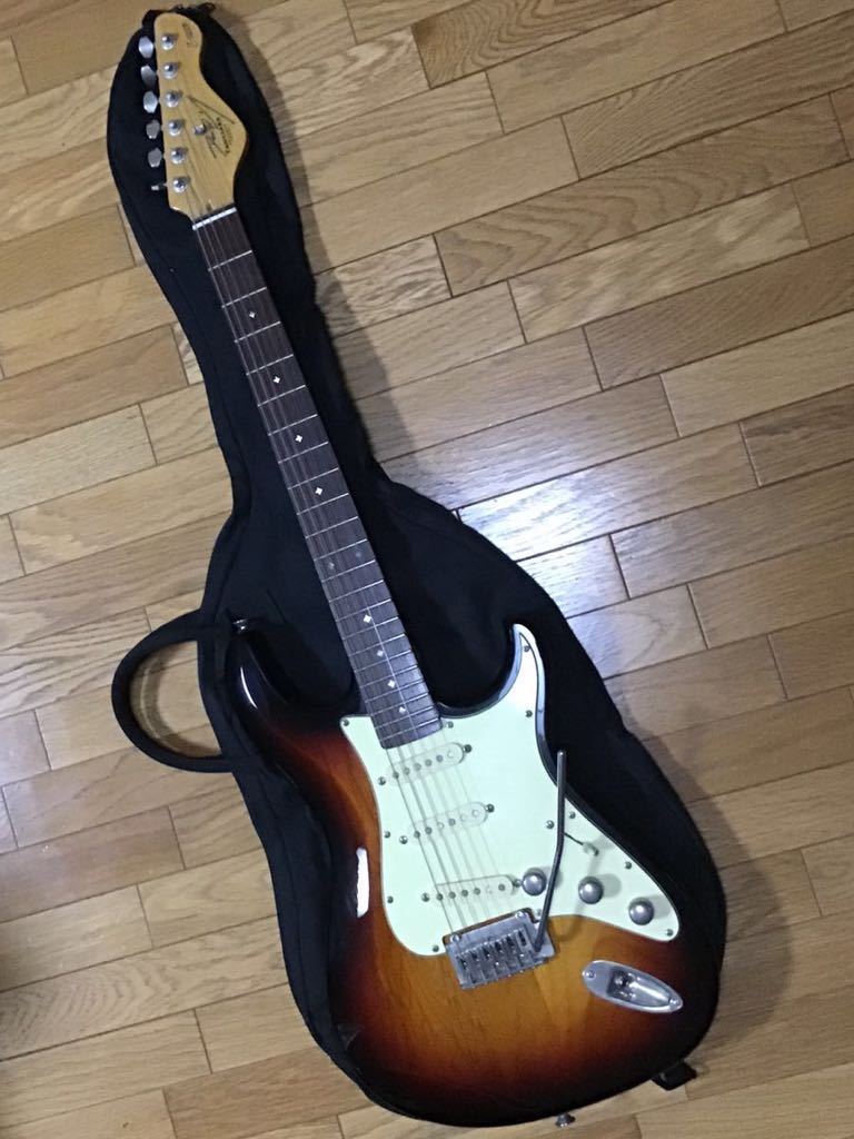 締め切りました）DEAN ZELINSKY エレキギター ストラト