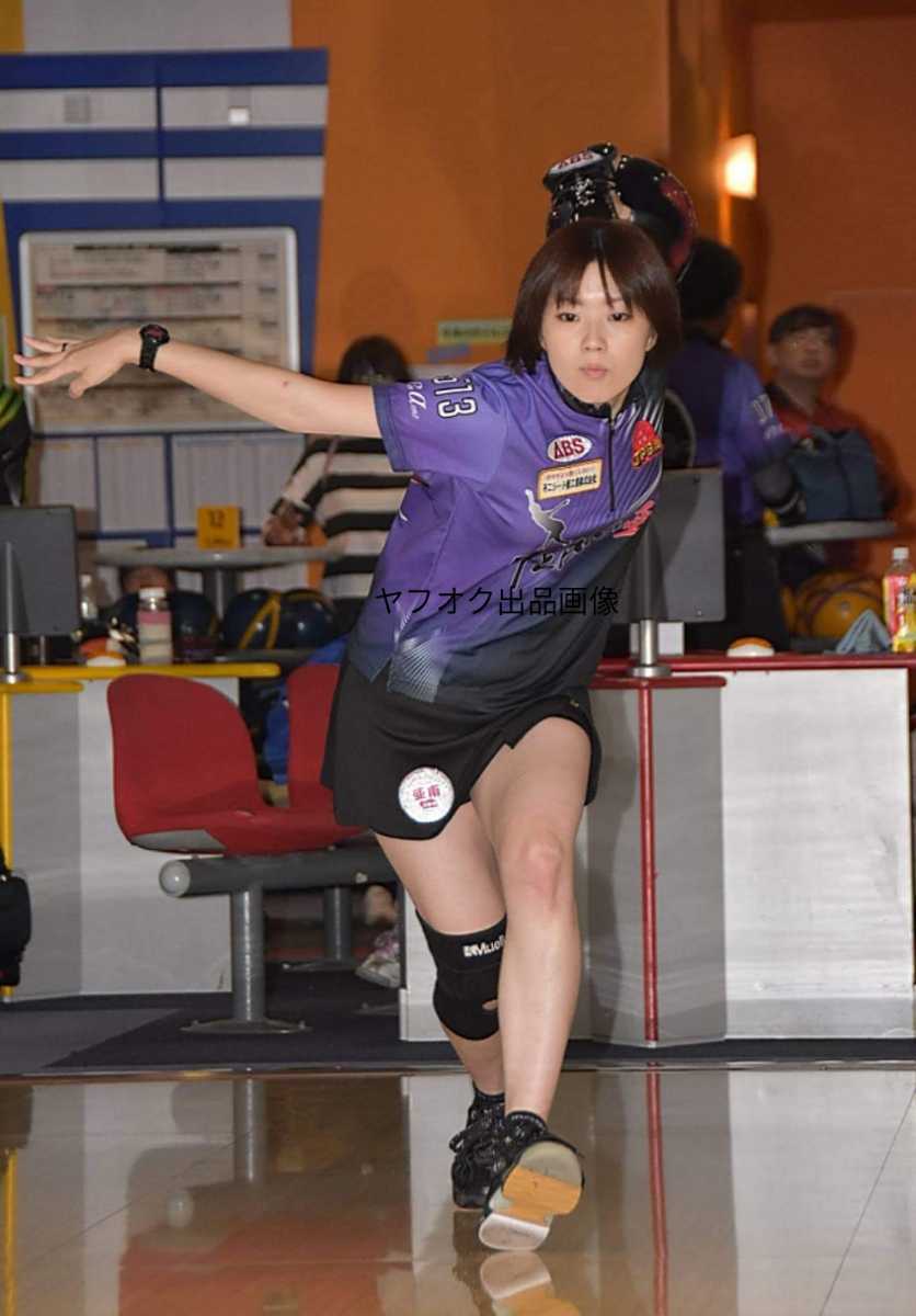 鶴井亜南プロ フォト ボーリング写真b 投球 の落札情報詳細 ヤフオク落札価格情報 オークフリー スマートフォン版