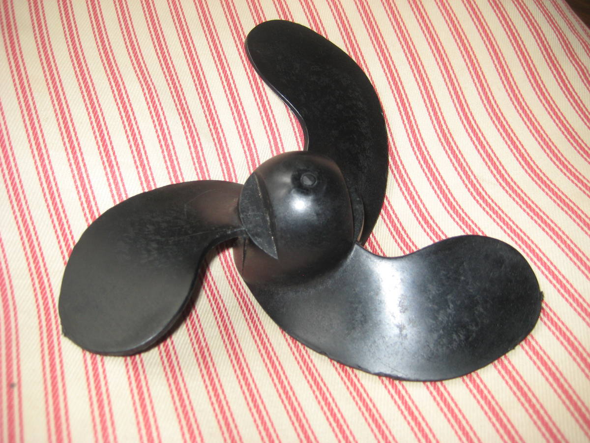 Solas ソラス ホンダ2馬力船外機用ハイピッチプロペラ 中古 の落札情報詳細 ヤフオク落札価格情報 オークフリー スマートフォン版