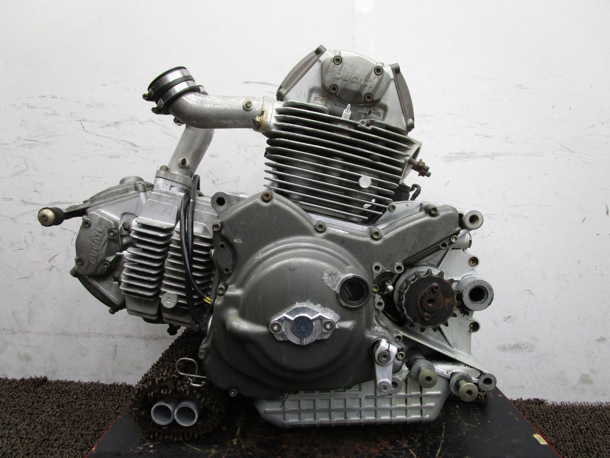 モンスター900 エンジン Yw65 Zdm1nc 始動確認済み Oh素材に ドカティ Zdm904a2c Monstre キャブ車 動画有 の落札情報詳細 ヤフオク落札価格情報 オークフリー スマートフォン版