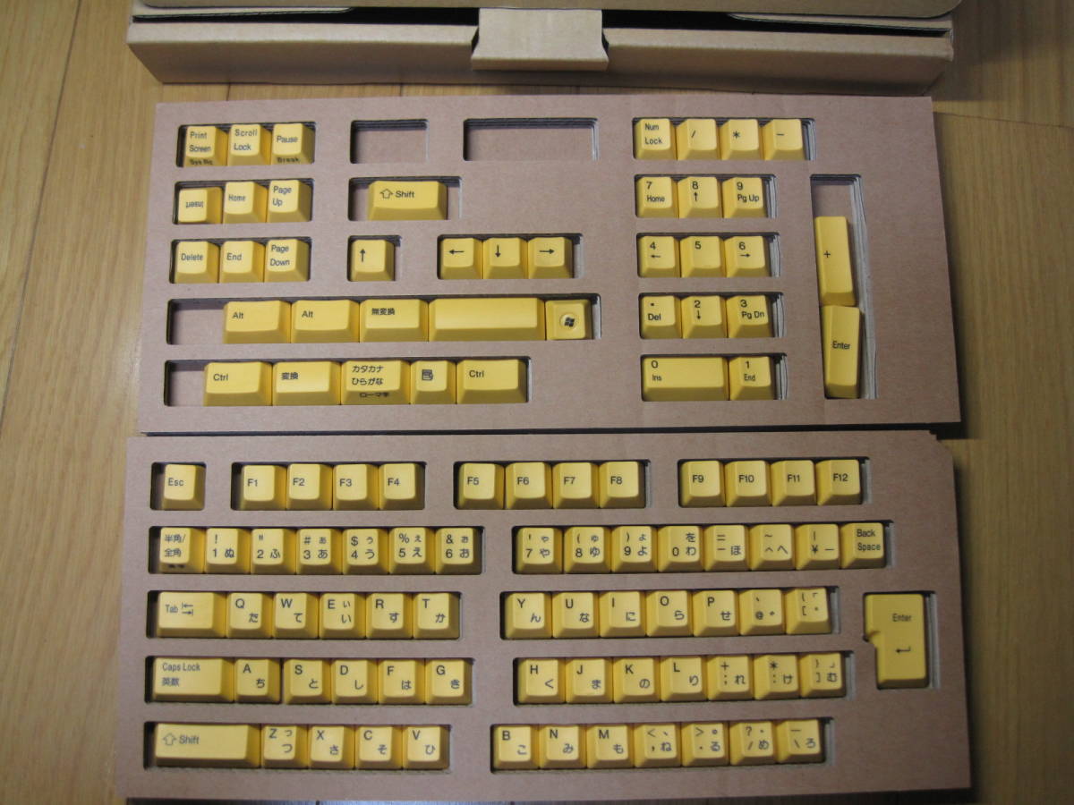 新品】東プレ Realforce 交換用キートップ イエロー (SA0100-KT4)の 