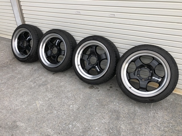 最新最全の WORK ハイエース ワーク 215 18インチ8J＋35 エクストラップ タイヤ・ホイール