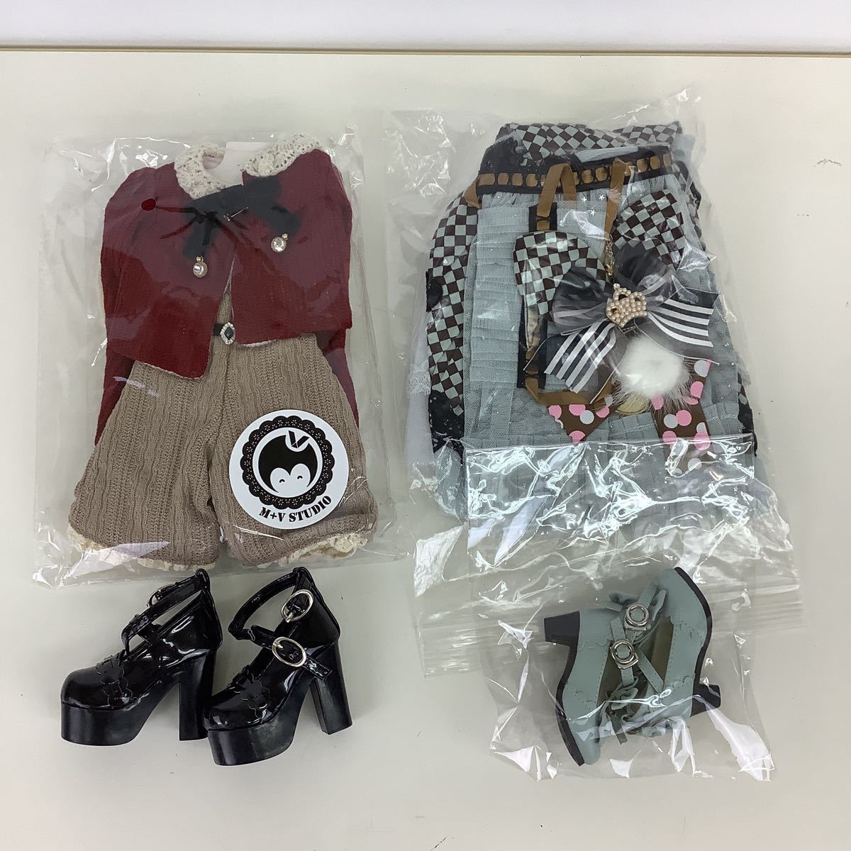 242 カスタムドール 球体関節人形 衣装 服 ドール服 セットアップ ワンピース 靴 2個セット M Vstudio 市松模様 ニット の落札情報詳細 ヤフオク落札価格情報 オークフリー スマートフォン版