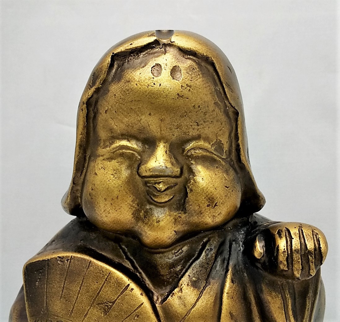 お福さん、骨董品　銅、笑顔の女性像 扇子付き お福さん、骨董品 銅、笑顔の女性像 扇子付き