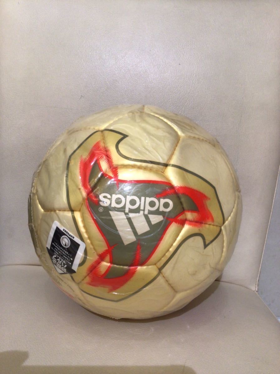 2002年の日韓W杯のボール 新品未使用】2002年日韓ワールドカップ ♡公式試合球 - メルカリ