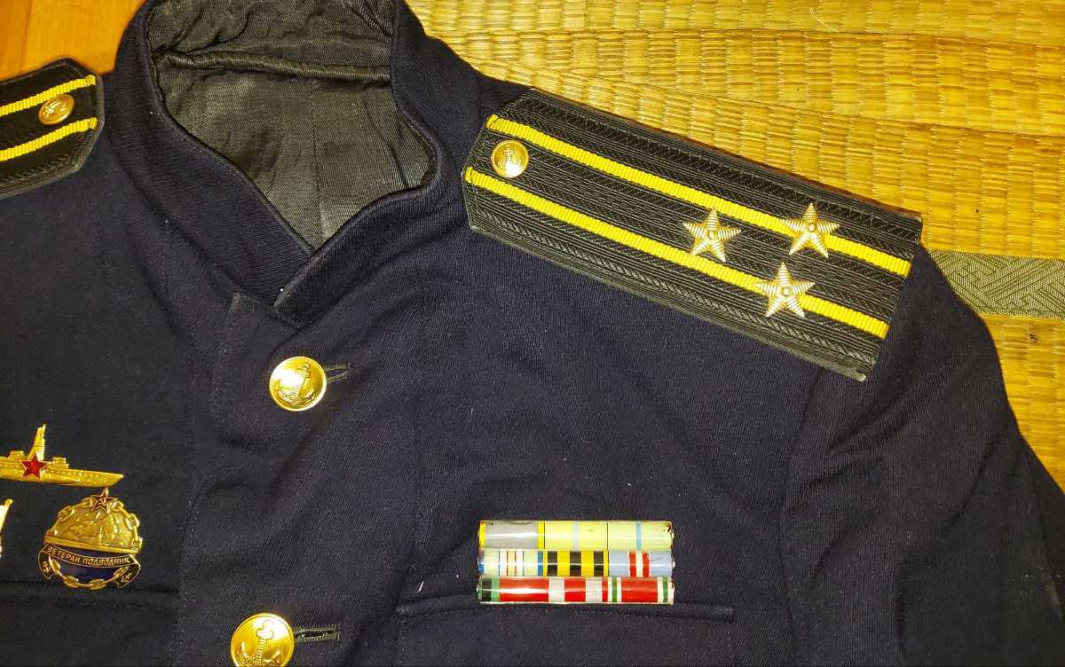 ソ連海軍 ロシア海軍 キーチェリ 常勤服 フルセットの落札情報詳細