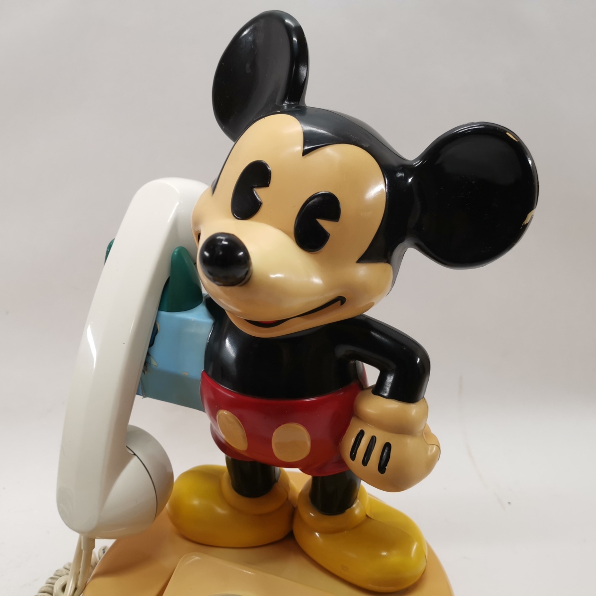 ミッキーマウス ディズニー ダイヤル式 電話機 神田通信 日本電信電話公社 昭和レトロ 当時物 オブジェ 現状品 箱付 7735 の落札情報詳細 ヤフオク落札価格情報 オークフリー スマートフォン版