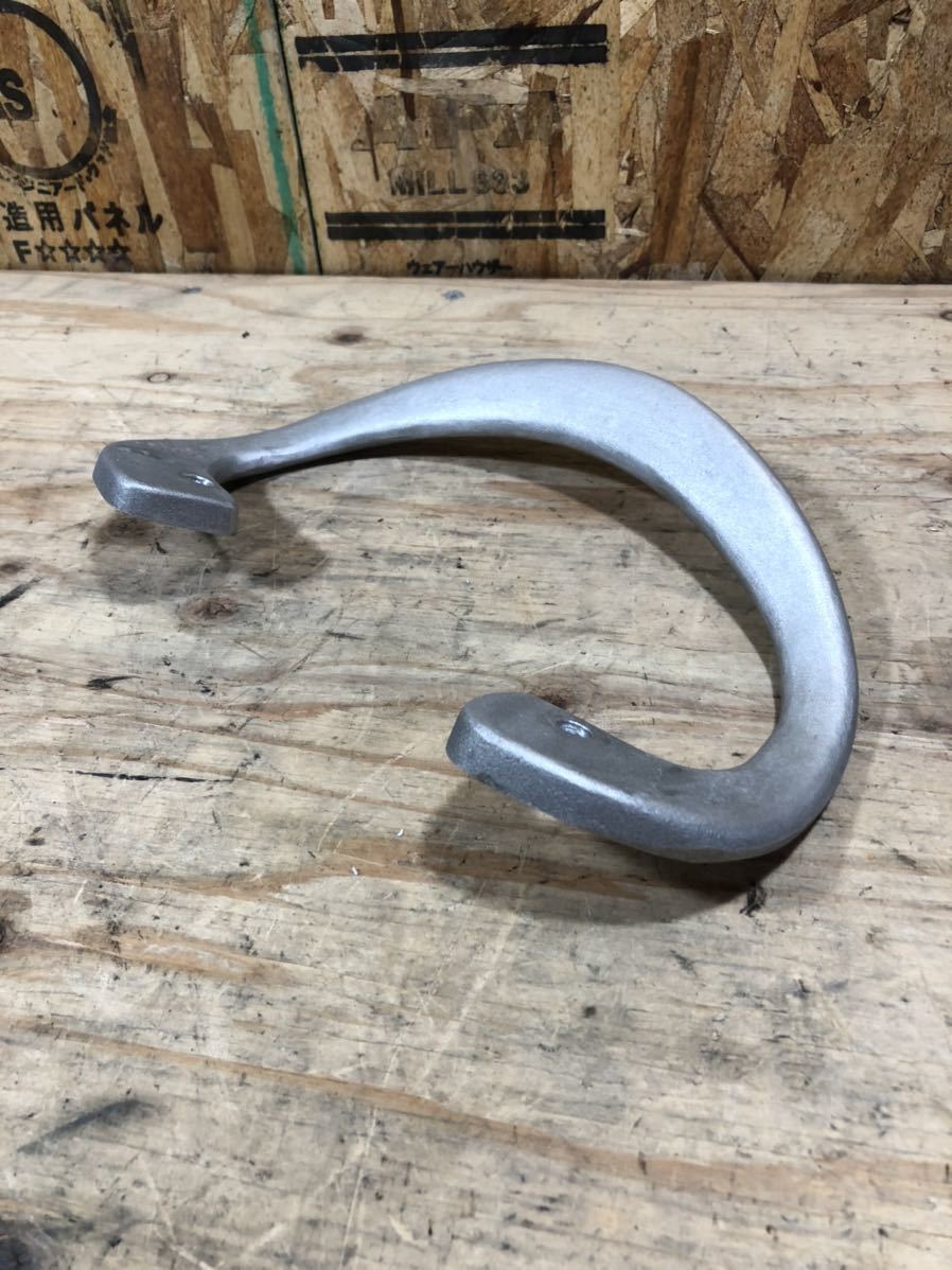 ハウゼンブロスソロシートステー