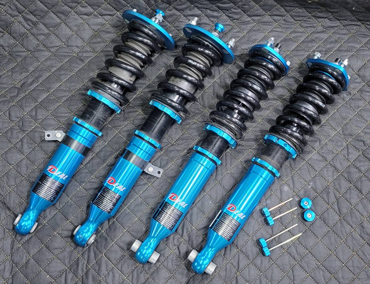 やや傷や汚れあり Toyota Crown トヨタ クラウン 18クラウン Ideal車高調セット イデアル 車高調 サスペンション Grs180 Grs1 Grs184 の落札情報詳細 ヤフオク落札価格情報 オークフリー スマートフォン版