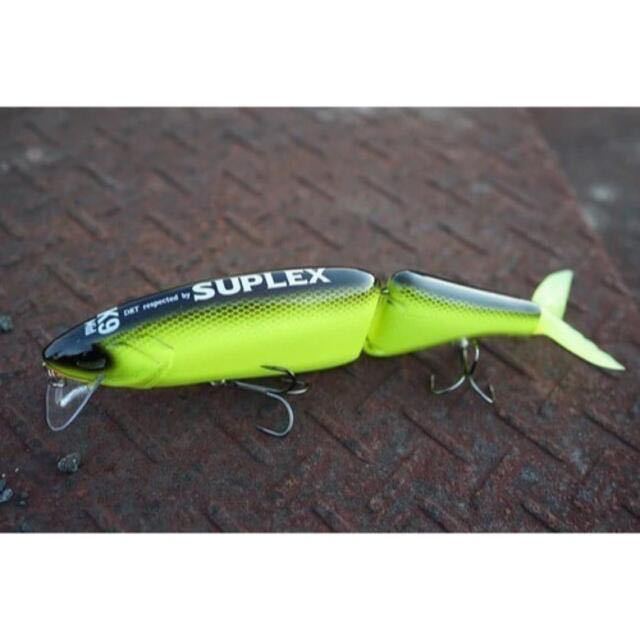 クラッシュ9　ミッド　スープレックス 710W0gkuCqL._UF350,350_QL50_.jpg