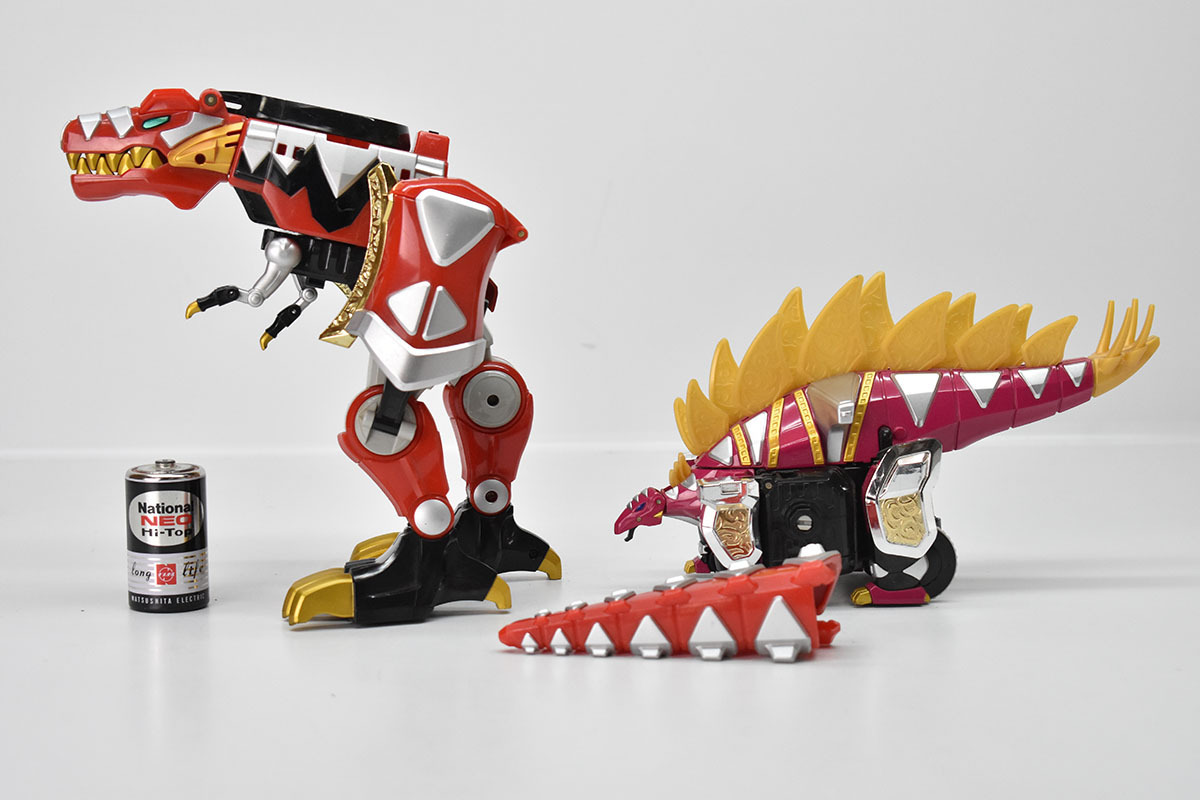 傷や汚れあり】BANDAI 爆竜戦隊アバレンジャー DX爆竜合体