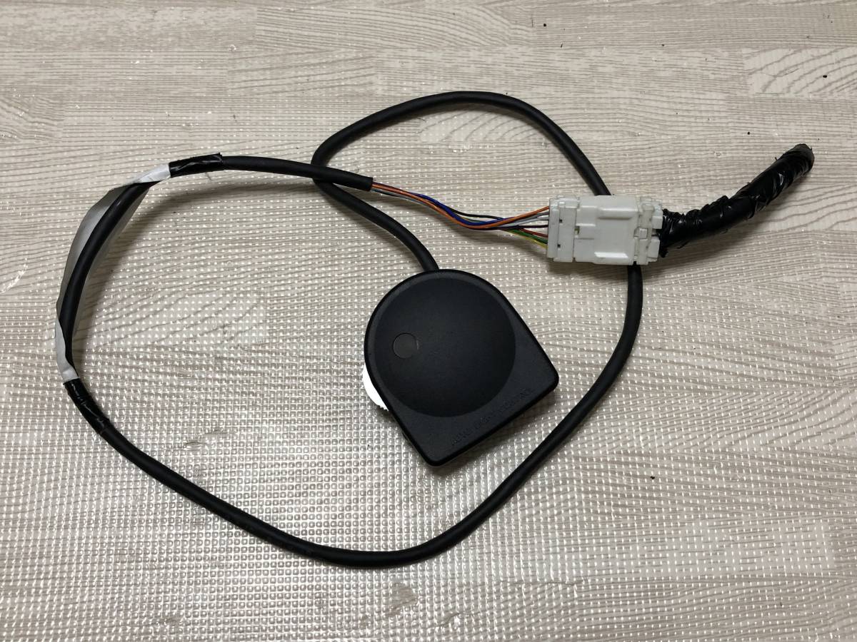 【傷や汚れあり】D9 日産純正OP オプション オートライト AUTO LIGHT CONTROL コンライト RC24 セレナ XH030