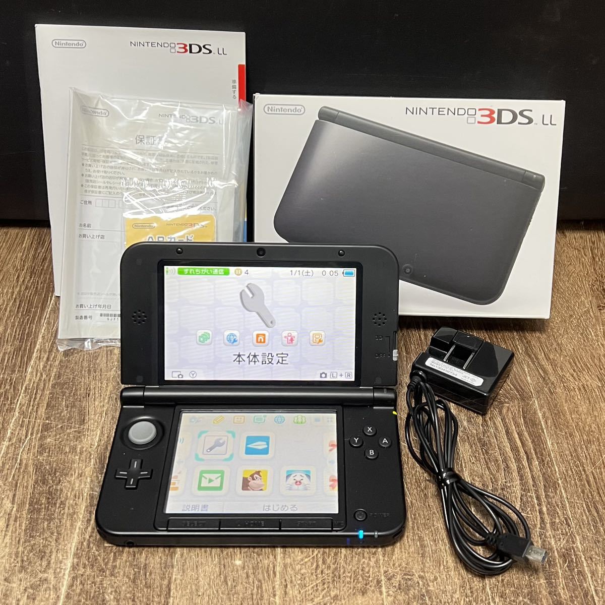 【やや傷や汚れあり】動作品 Nintendo 3DS LL 本体 SDHCカード4GB SPR001 黒色 ブラック ニンテンドー セット