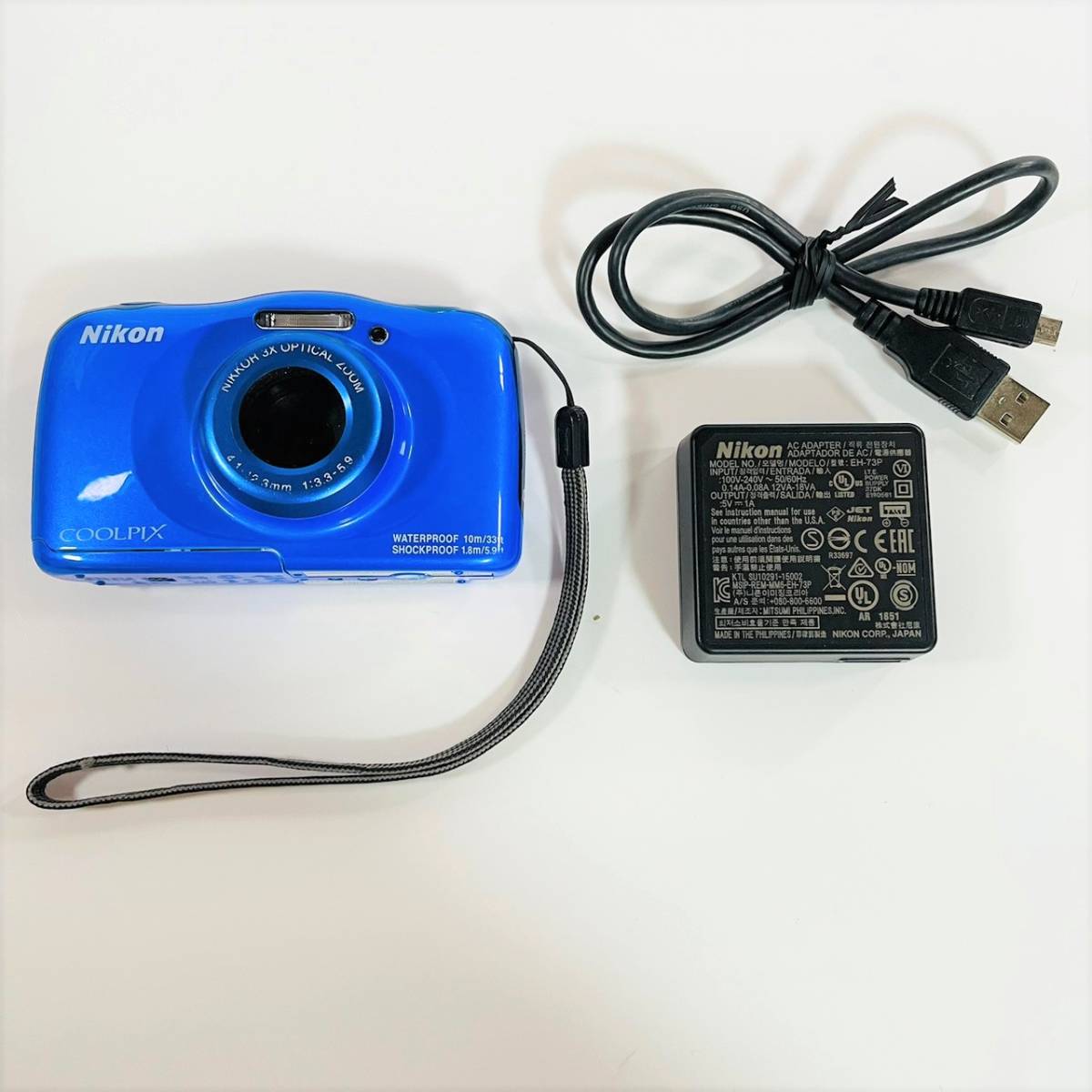 ニコン W100(ブルー) 防水コンデジ【通電確認済】 ニコン W100(ブルー) 防水コンデジ【通電確認済】