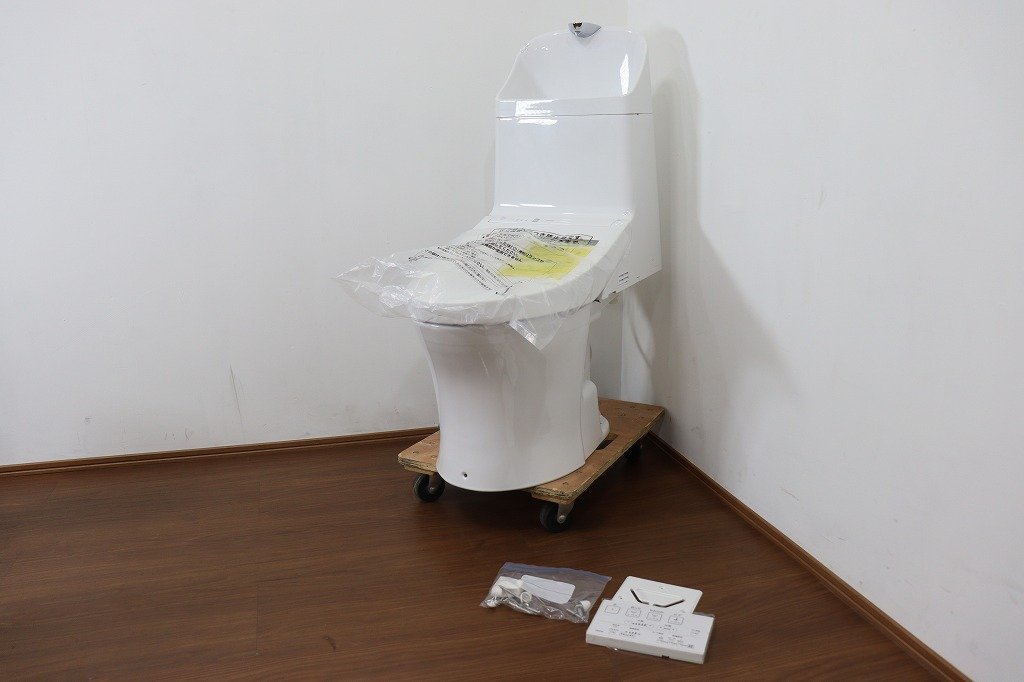 TOTO：ウォシュレット TCF972（NW1）、CS343b TOTO TOTO：ウォシュレット一体形機能部 機能部のみ 手洗有 #NW1