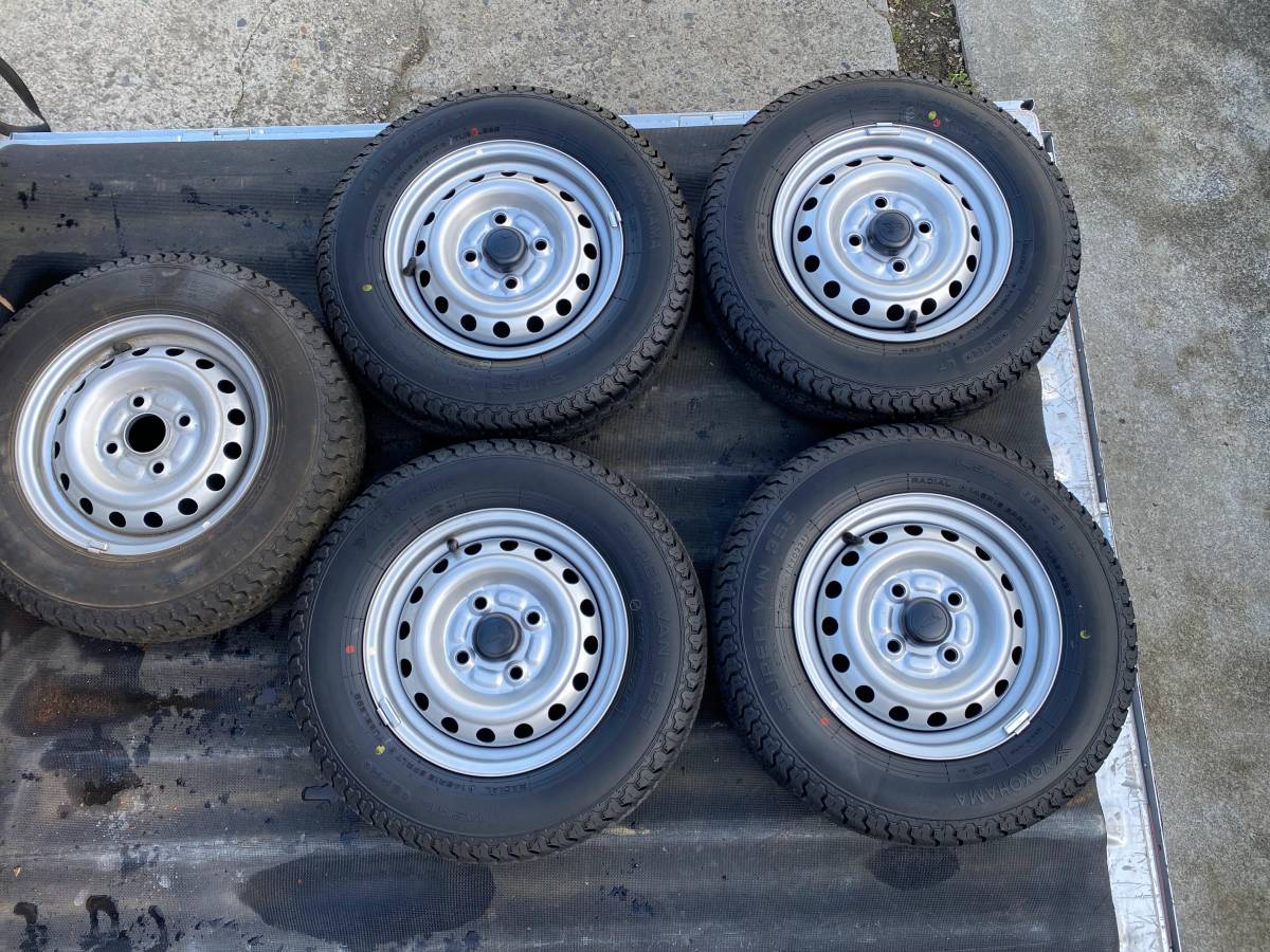 未使用に近い】145R12 6PR タイヤホイールセット軽トラック 軽バン
