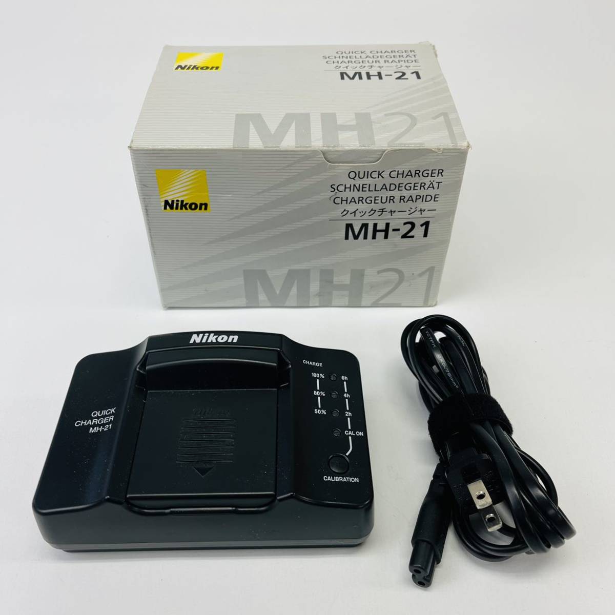 日本電池 SQ-400ZL バッテリーチャージャー【10721991】