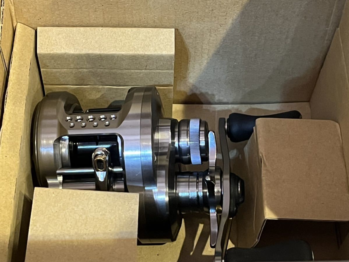 新品未使用】シマノ 23カルカッタコンクエストBFS XG(LEFT) 未使用