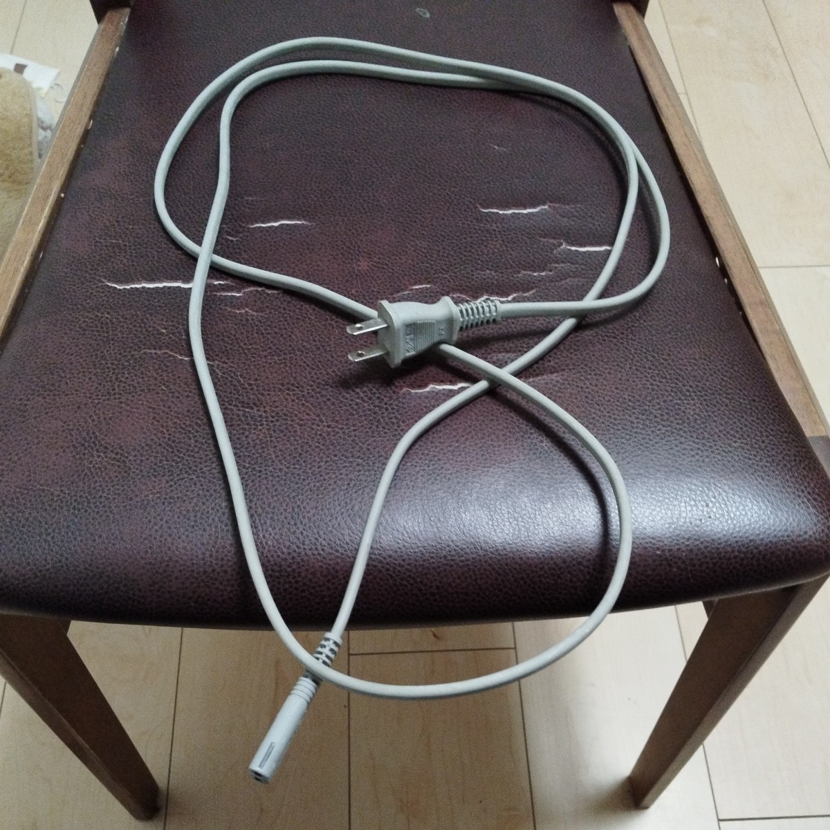 【傷や汚れあり】SHARP 液晶テレビ 用電源コード KDKK 125V 7A ES15X EP210B AQUOS アクオス 用