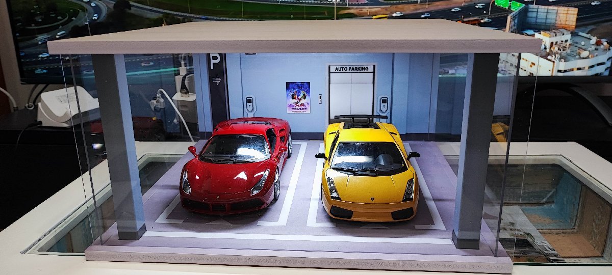 【未使用】ジオラマガレージ カーガレージ ディスプレイケース1/18 USB LED照明 2台展示 AUTO PARKING 京商 トミカ