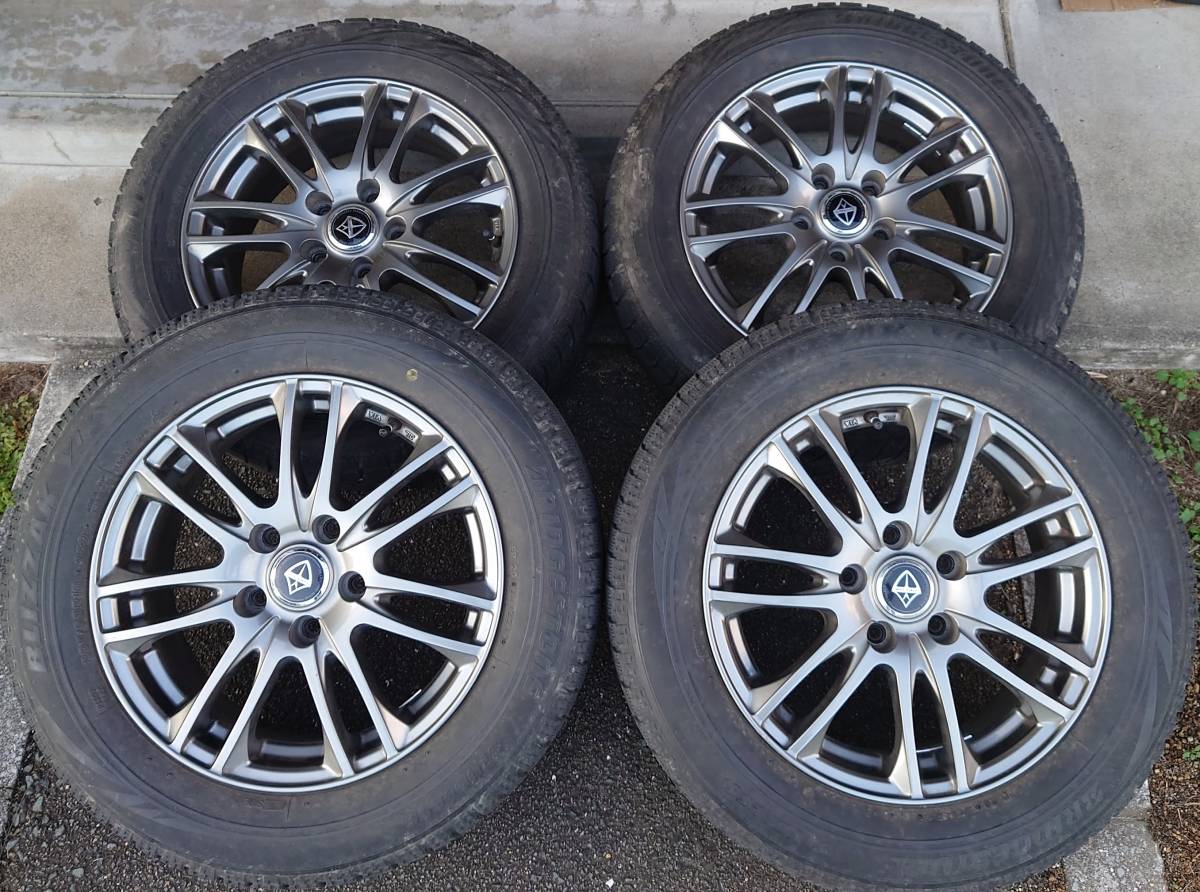 【やや傷や汚れあり】BRIDGSTONE ★ 205/60R16 ★ BLIZZAK REVO GZ ＆ VRX ★ VELVA 114.3 ...