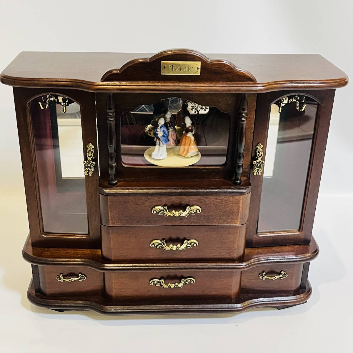 【やや傷や汚れあり】Sankyo MUSICAL BOX オルゴール付き ジュエリーボックス アクセサリーケース 曲「舞踏への勧誘」の落札情報