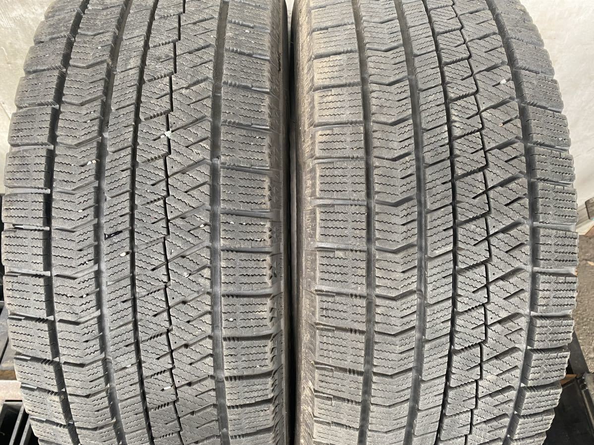 ブリヂストンスタッドレス175／70R14 84Q超深溝 175/65R14 深溝スタッドレス 4本！ 目立った傷や汚れなし】R3307 送料