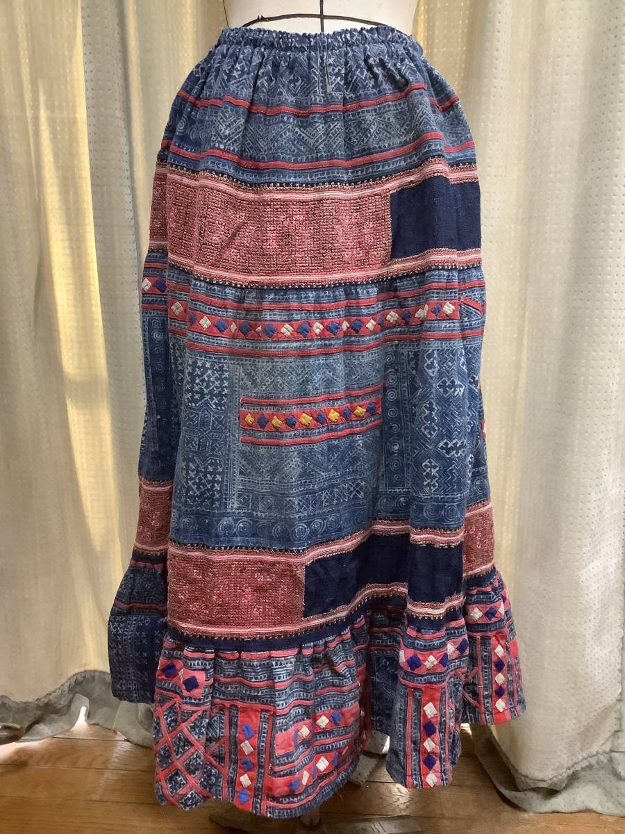 傷や汚れあり】アンティーク タイ メオ(モン)族 スカート 手刺繍 民族 